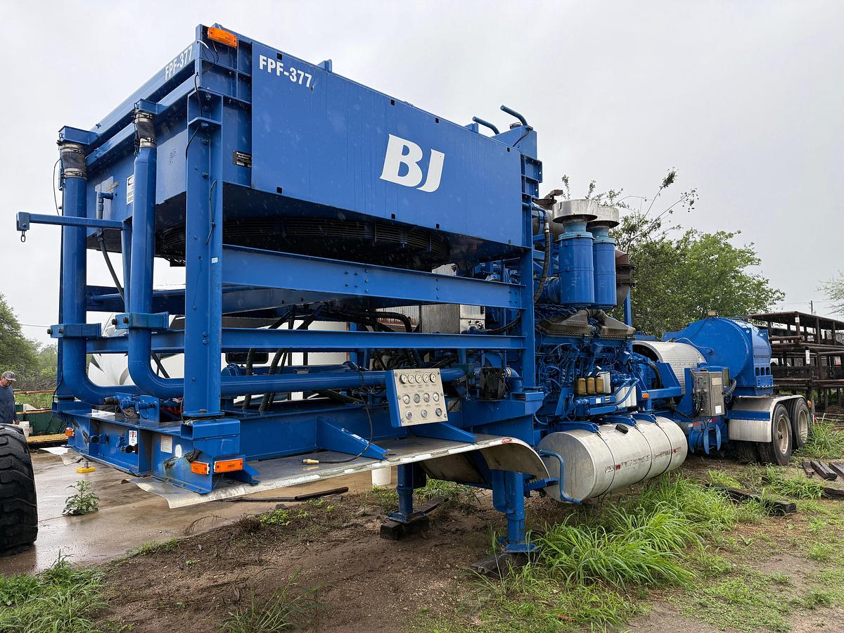 Used 2007 RHINO TC50 2250-HP TRIPLEX FRAC PUMP MTD ON T/A TRAILER