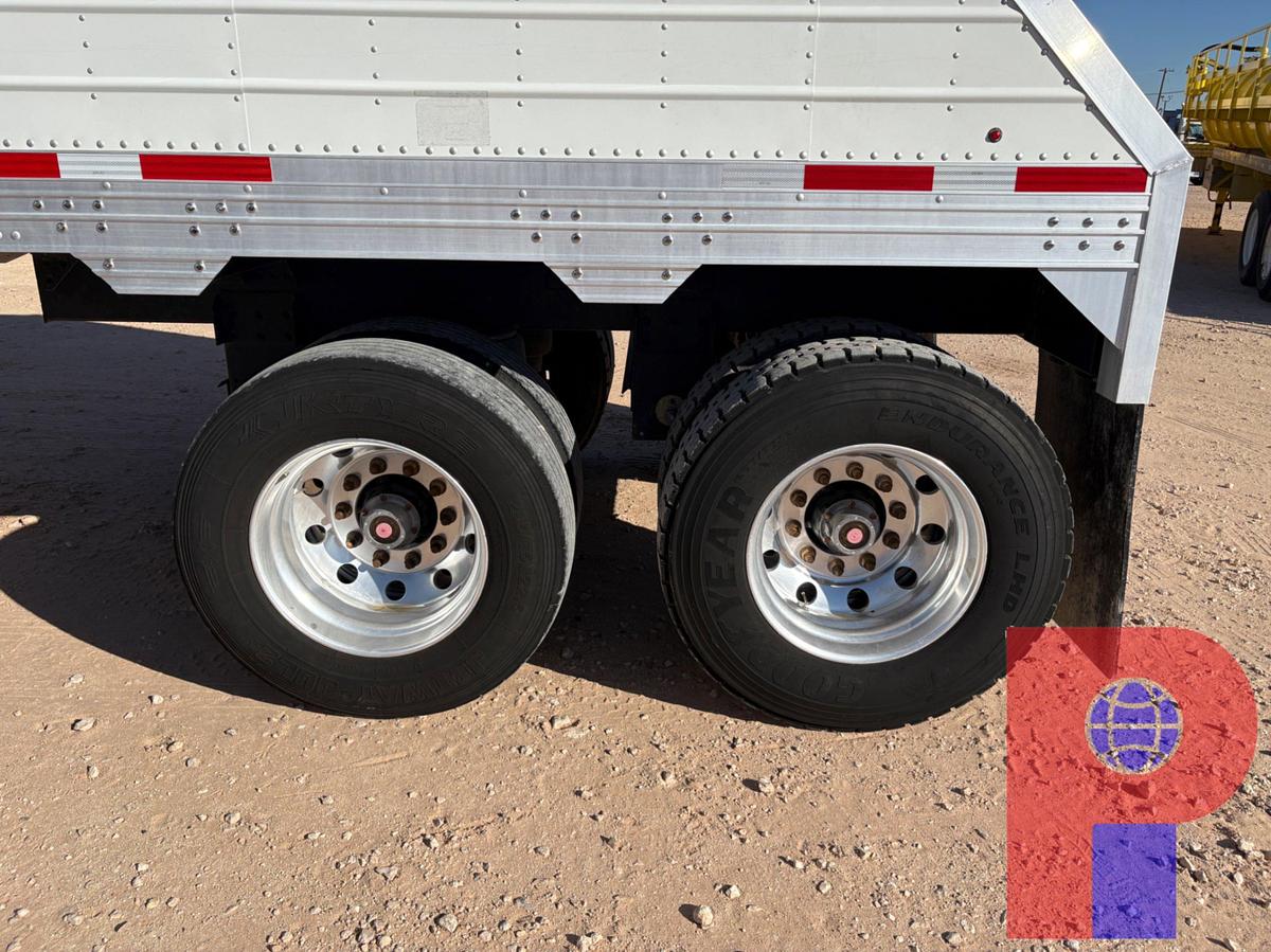 Used 2024 TIMPTE ROUGHNECK 39’ X 8’ T/A HOPPER BOTTOM SAND TRAILER