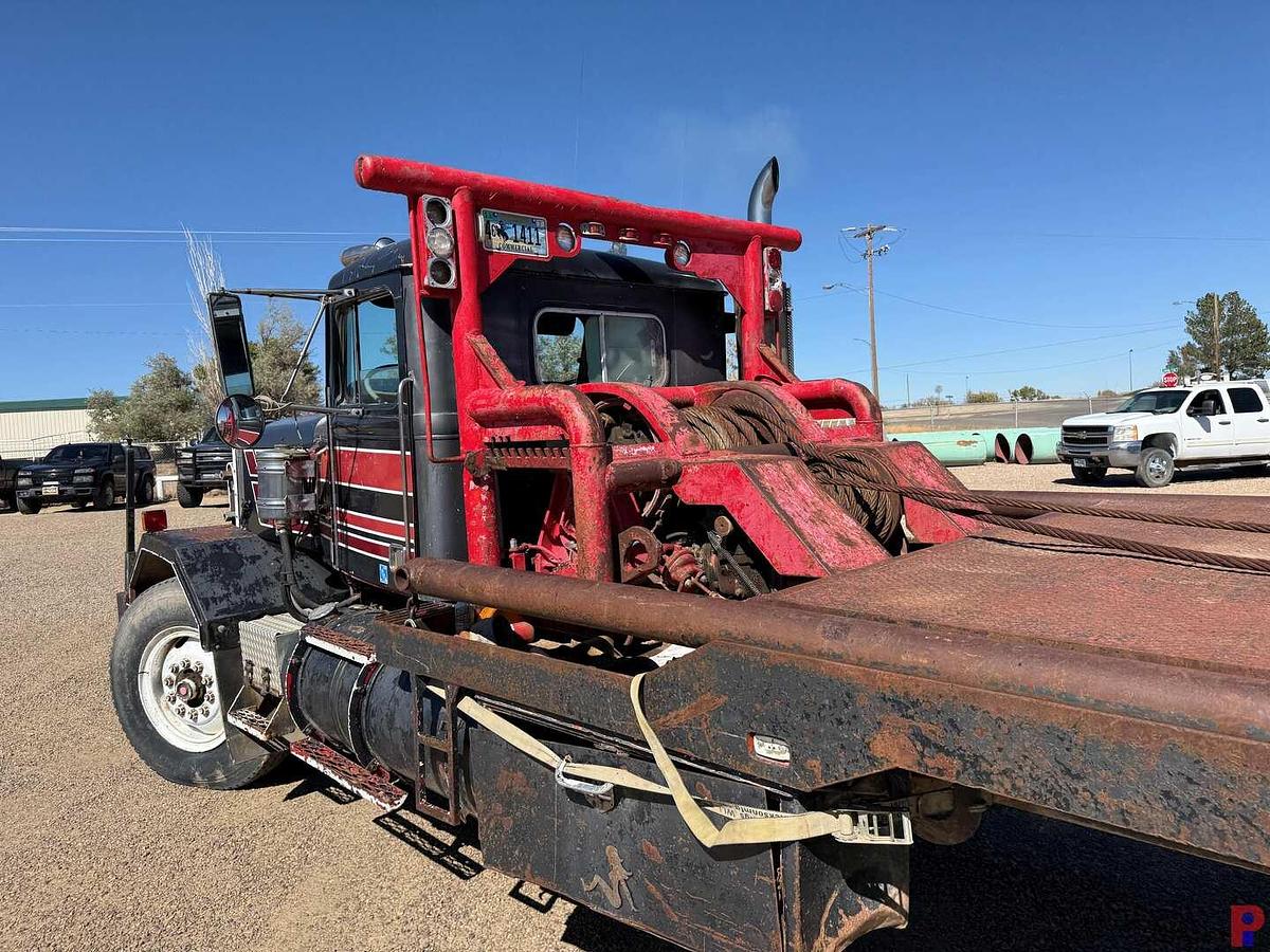 Used 1981 AUTOCAR T/A 30 TON GIN POLE WINCH TRUCK