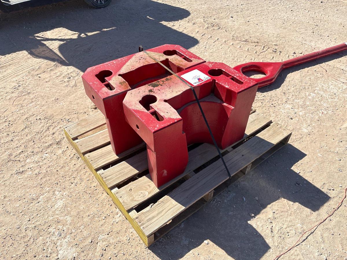 Used 28” X 28” 2-PIECE ROTARY TABLE MASTER BUSHING