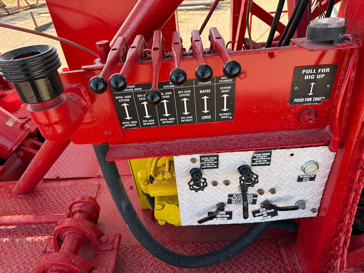 Used 2012 RIG WORKS MUSTANG 550 DD 104’-275K 5-AXLE WELL SERVICE RIG