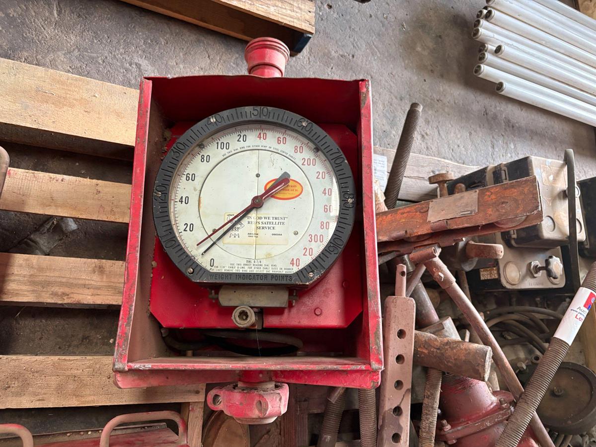 Used Red’s satellite pad type weight indicator