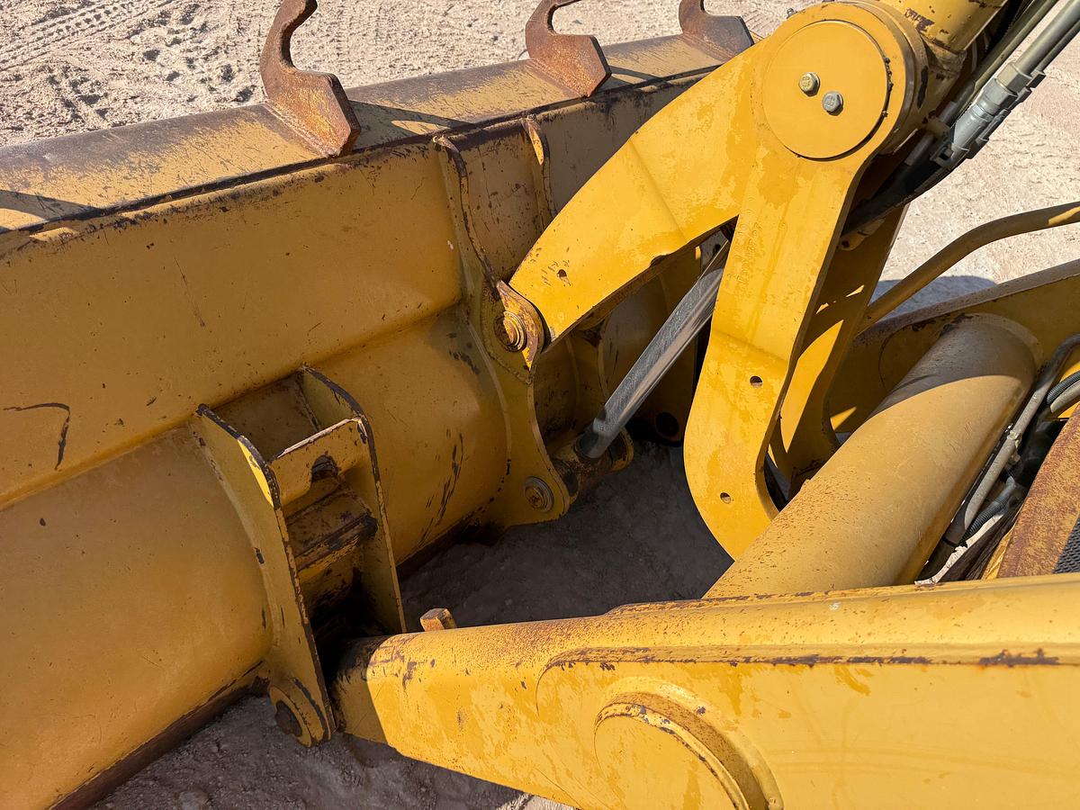 Used 2006 CATERPILLAR 420D EXTENDAHOE BACKHOE LOADER