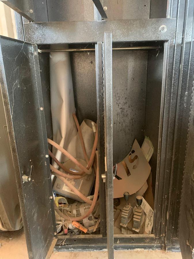 Used (2) 4 Door Lockers