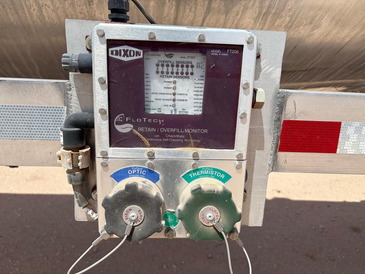 Used 2008 DRAGON PRODUCTS 8,400 GALLON T/A FUEL TRAILER