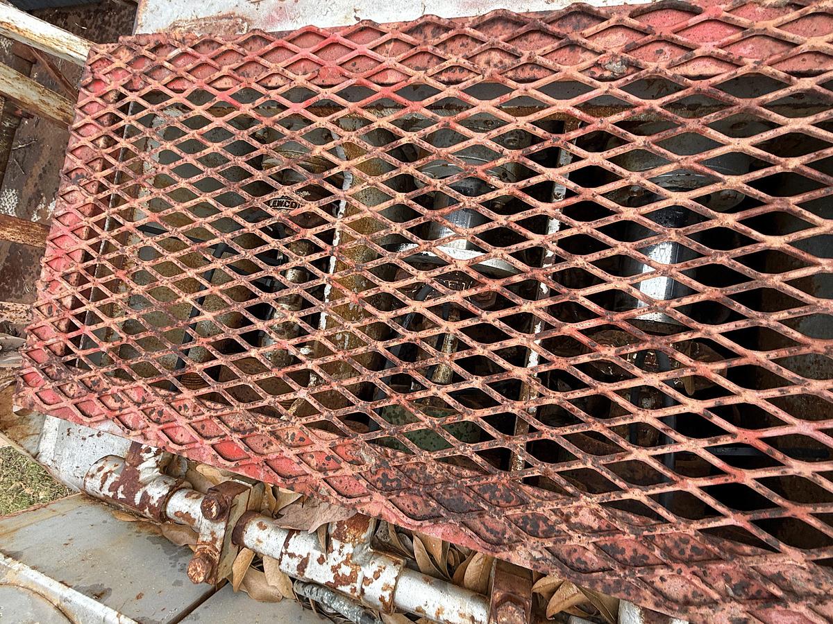 Used EWS 440 5K WP TRIPLEX WELL SERVICE PUMP SKIDDED P/B DETROIT SERIES 60