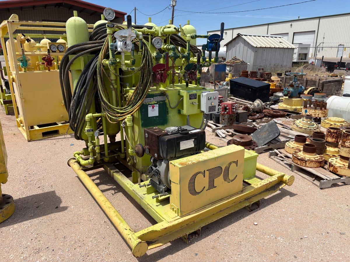 Used 4-station closing unit, skidded