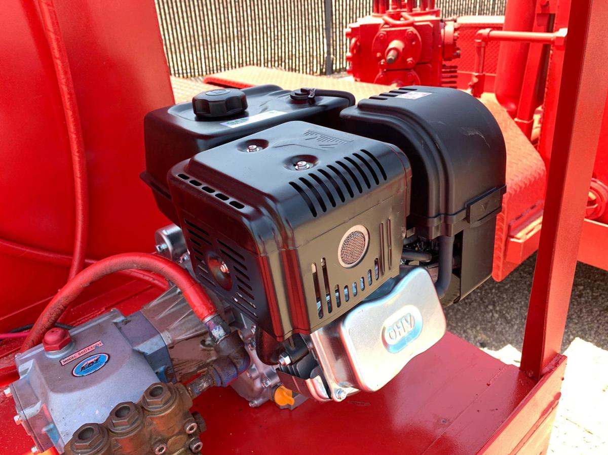 Used 2 Station 2 Bottle Closing Unit Trailer w/ Hydraulic BOP