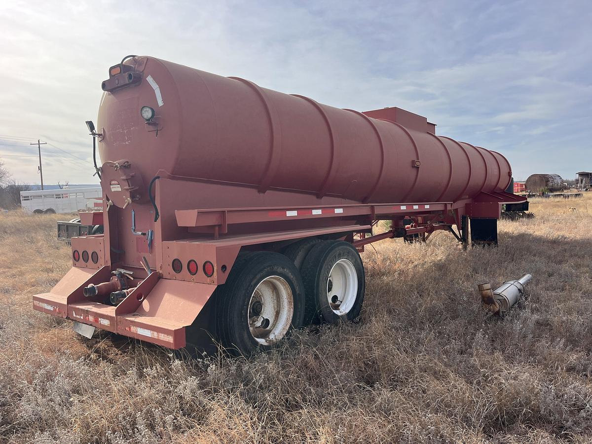 Used 2001 Overland 2 Comp. Kill Trailer