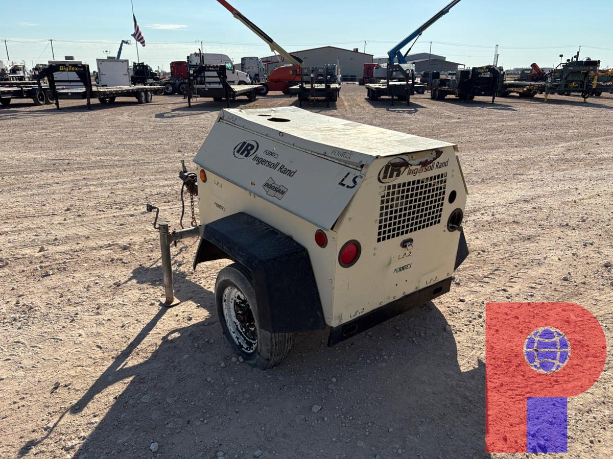 Used INGERSOLL RAND 6KVA S/A BUMPER PULL GENERATOR TRAILER