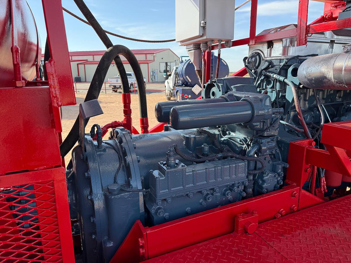 Used 2006 RIG WORK MUSTANG 550 DD 104’-275K 5-AXLE WELL SERVICE RIG