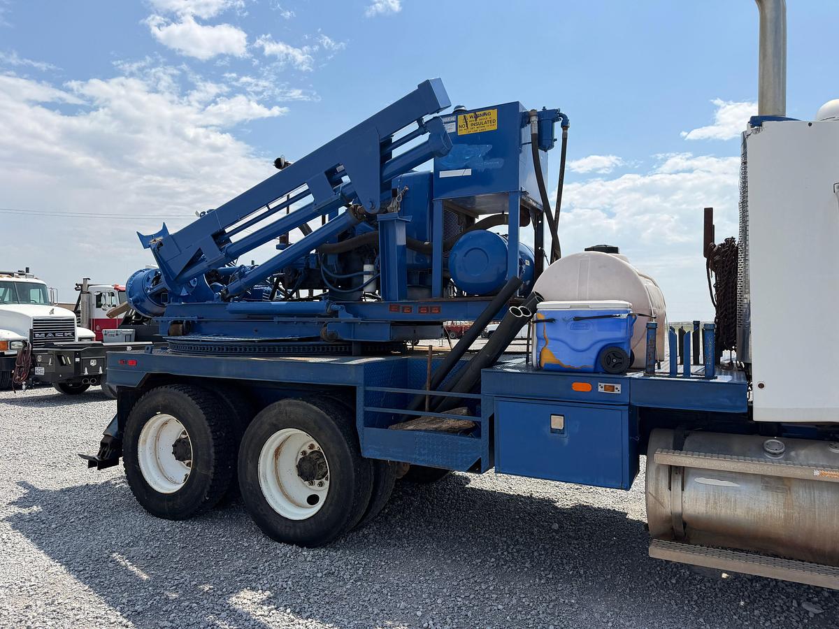 Used 1998 MACK Texoma 330-12 Pressure Digger Anchor Truck