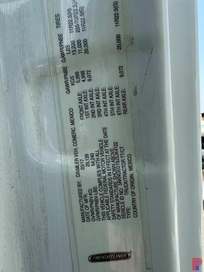 Used 2018 FREIGHTLINER CASCADIA TRI AXLE DAY CAB TRUCK TRACTOR