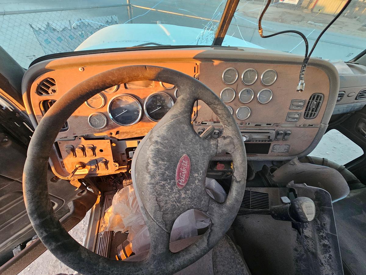 Used 2008 PETERBILT 367 T/A DAYCAB HAUL TRUCK