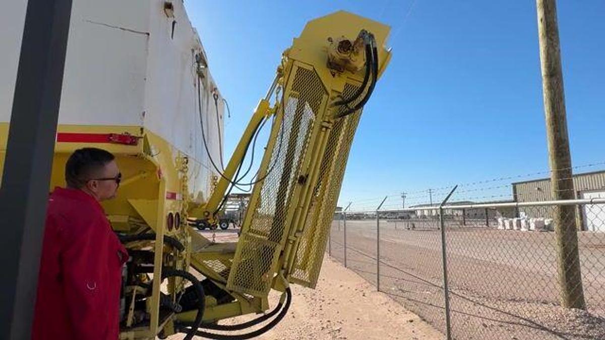 Used 1985 CAMBELT T/A SAND KING TRAILER