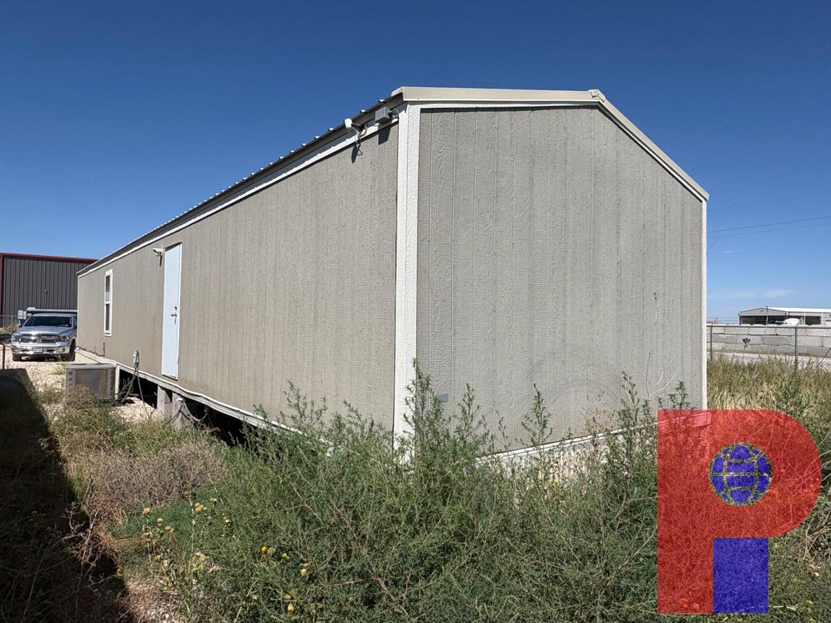 Used 2018 CMH TRUMH 60’ X 14’ SINGLE WIDE 2-BED 2-BATH MOBILE HOME