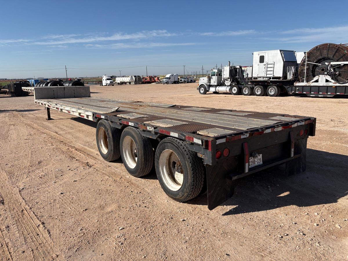 Used FRUEHAUF 48’ X 102” 3-AXLE STEP DECK TRAILER