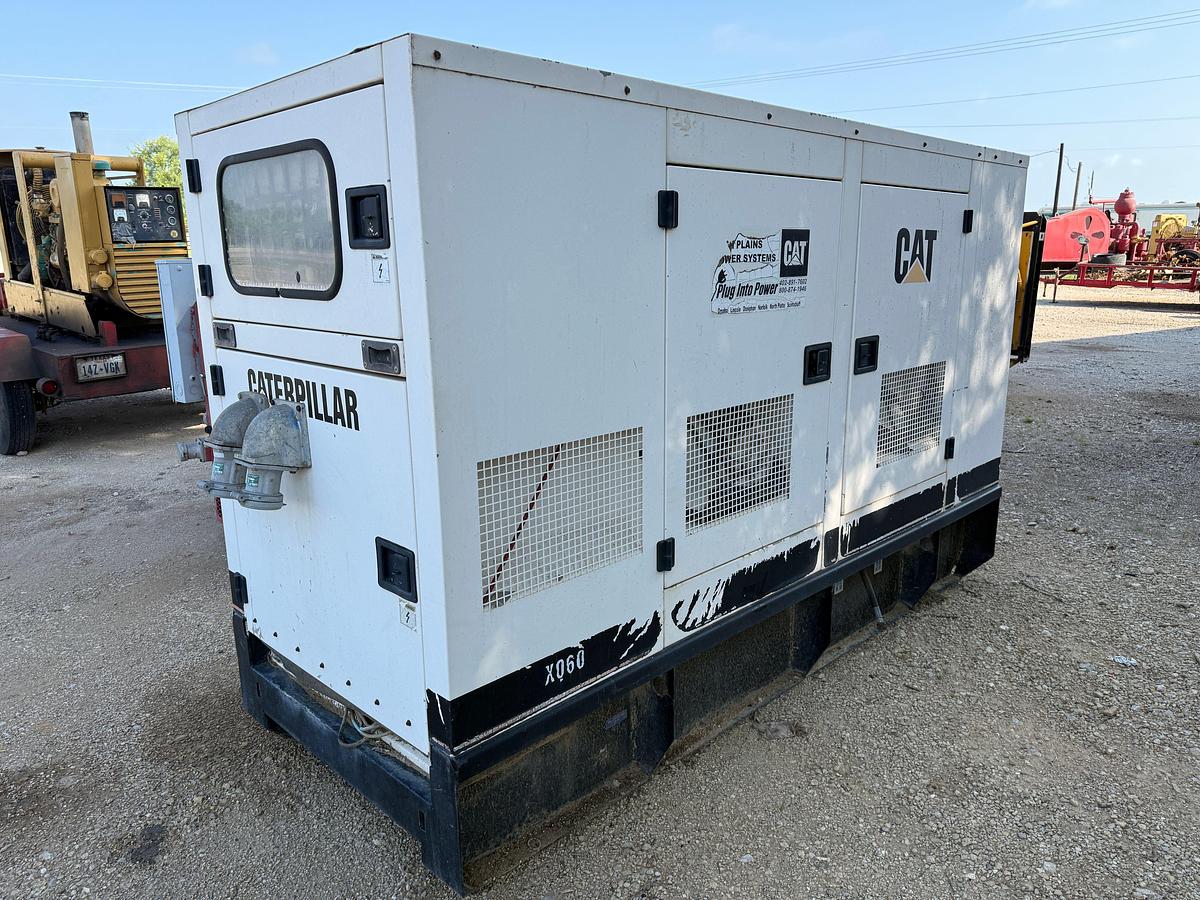 Used CATERPILLAR QX60 60-KW GENERATOR SET P/B PERKINS