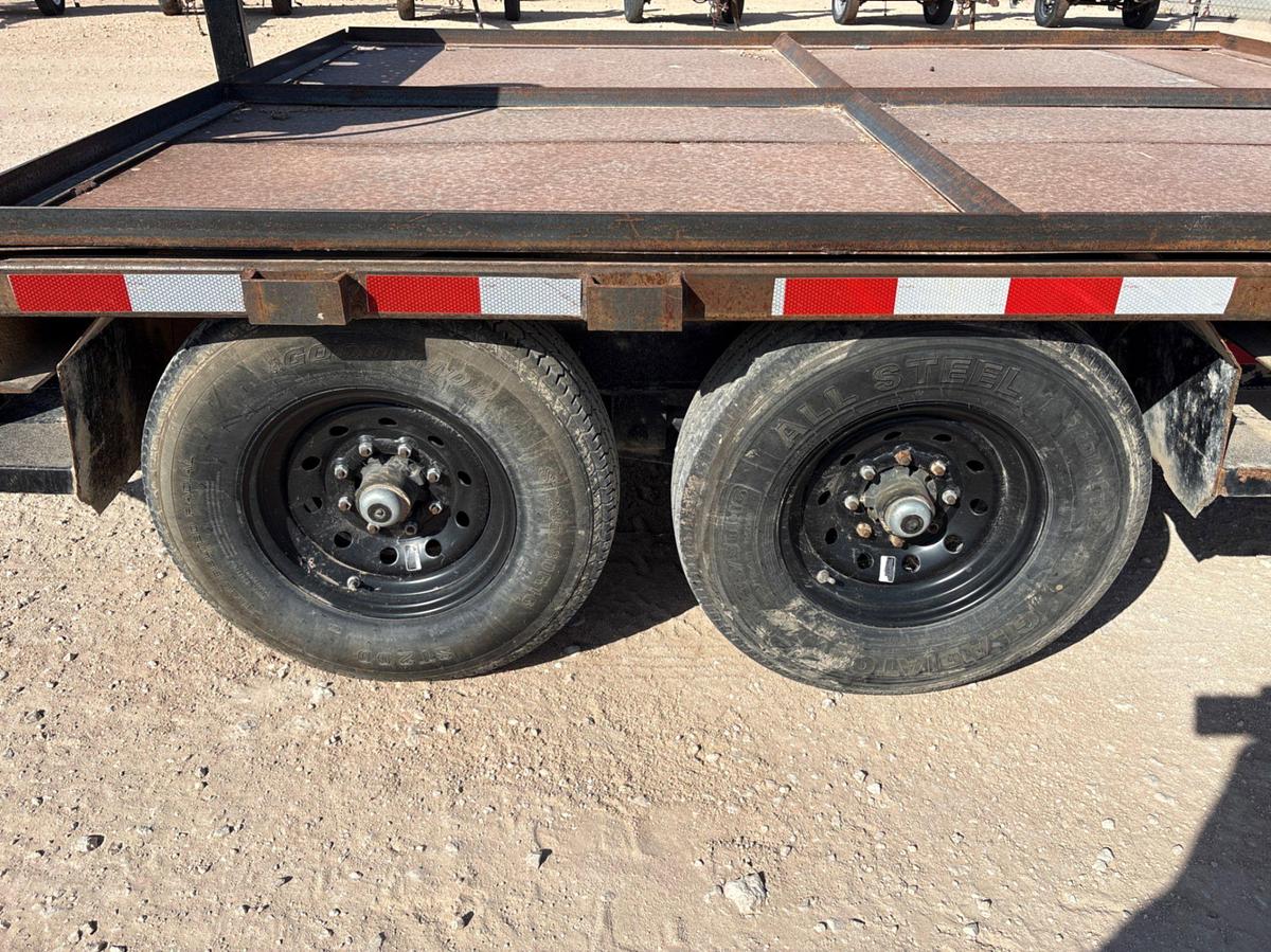 Used 2018 SAGE OIL VAC 12’ X 88” T/A BUMPER PULL LUBE TRAILER