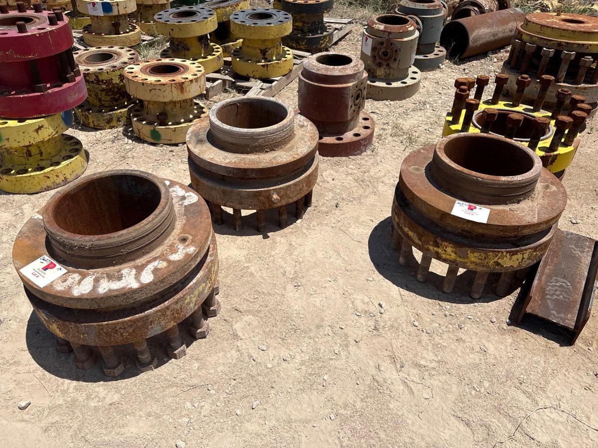 Used (6) 13-5/8” single stud adapters w/ victaulic connections& (3) weld neck well head adapters