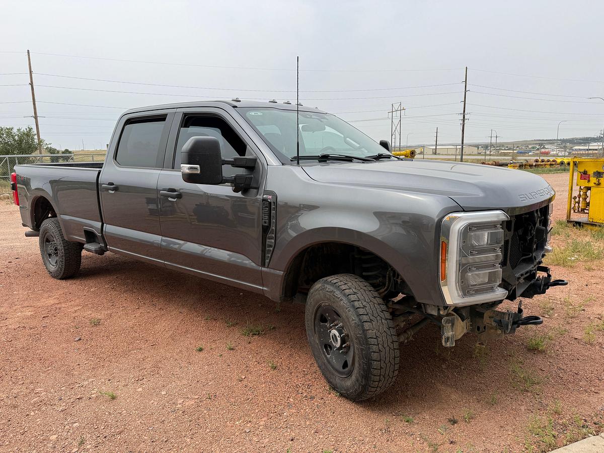 Used 2023 FORD F-250 SD STX 4WD CREW CAB PICKUP TRUCK