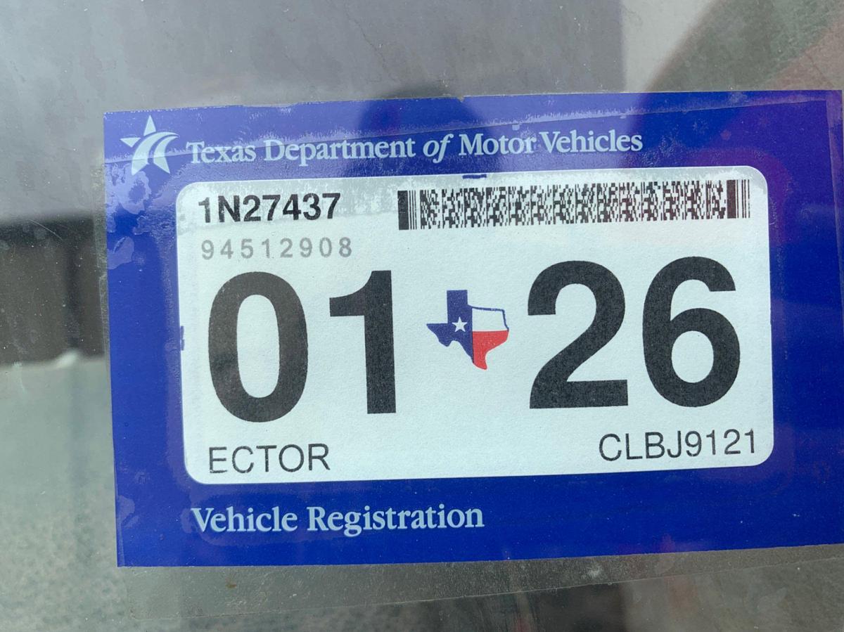 Used 2008 Freightliner Columbia 120 Sleeper Truck