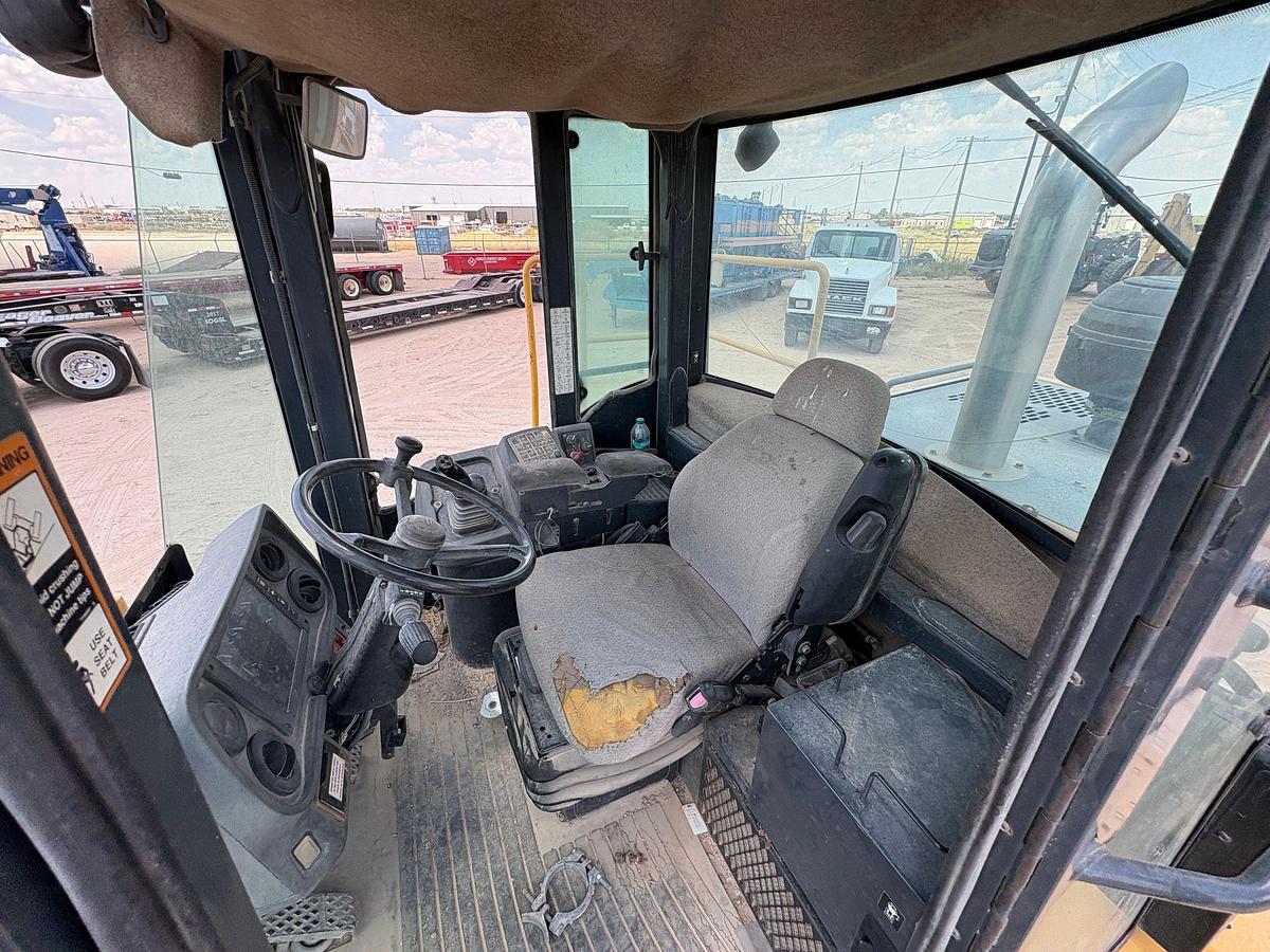 Used 2007 John Deere 644J wheel loader