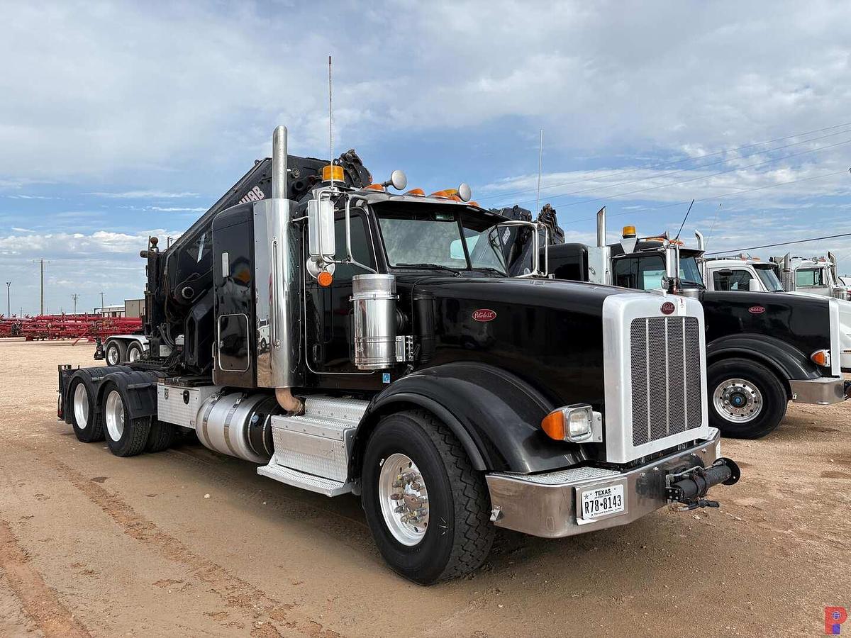 Used 2014 PETERBILT 367 T/A SLEEPER KNUCKLE BOOM CRANE TRUCK