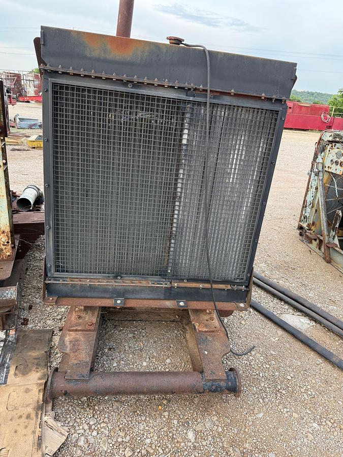 Used DETROIT SERIES 60 12.7L W/ 18” AIRFLEX CLUTCH, JACK SHAFT 10-GROOVE SHEAVE & RADIATOR, SKIDDED