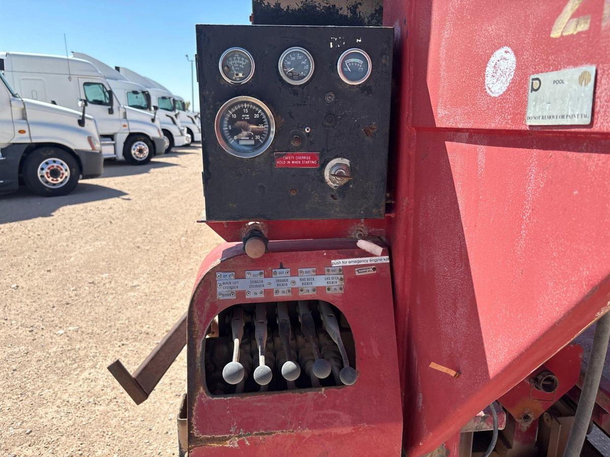 Used 2006 CROWN  30’ X 64” S/A GOOSENECK PIPE HANDLER TRAILER
