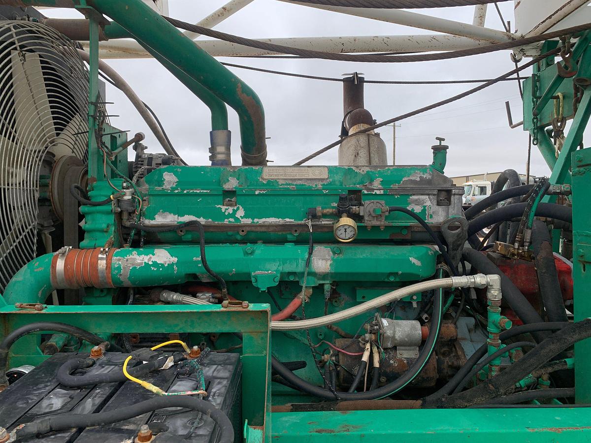 Used FRANKS 4-AXLE DOUBLE DRUM DRWKS WELL SERVICE RIG (96'x215K MAST)