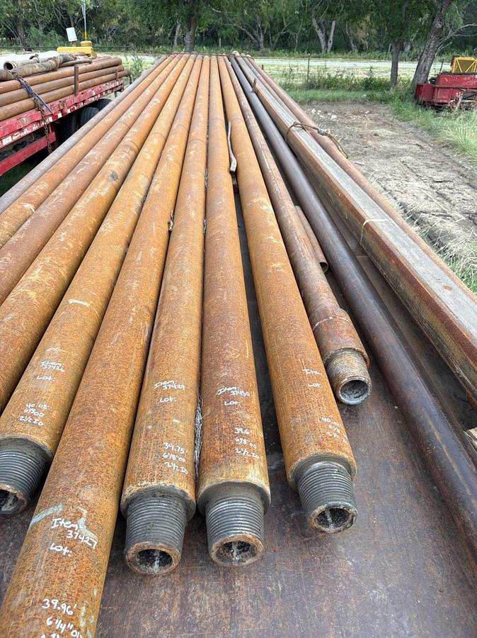 Used 6-1/8”OD x 2-1/2”ID x 39.6’L 4”FH SLICK DRILL COLLAR