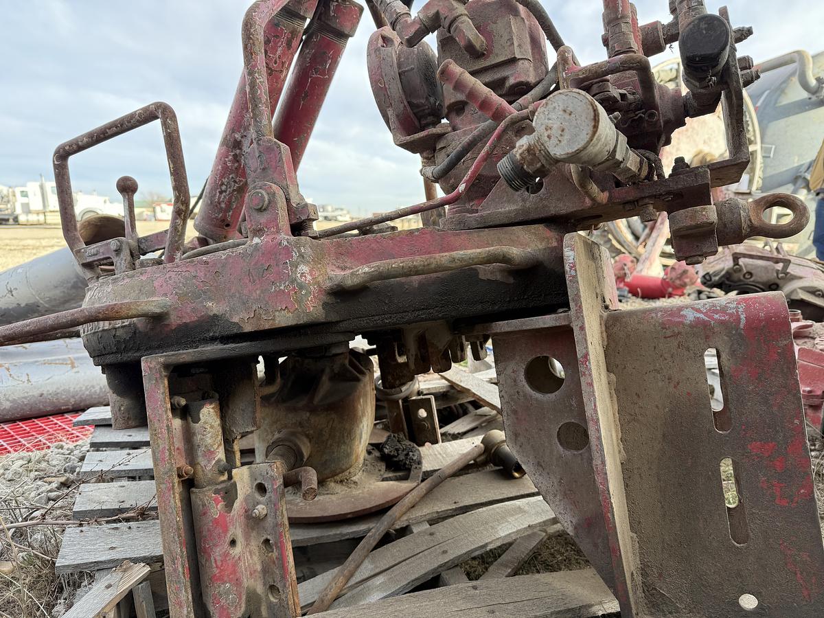 Used OIL COUNTRY 55000 HYD. TUBING TONG DRESSED W/ BACK UP