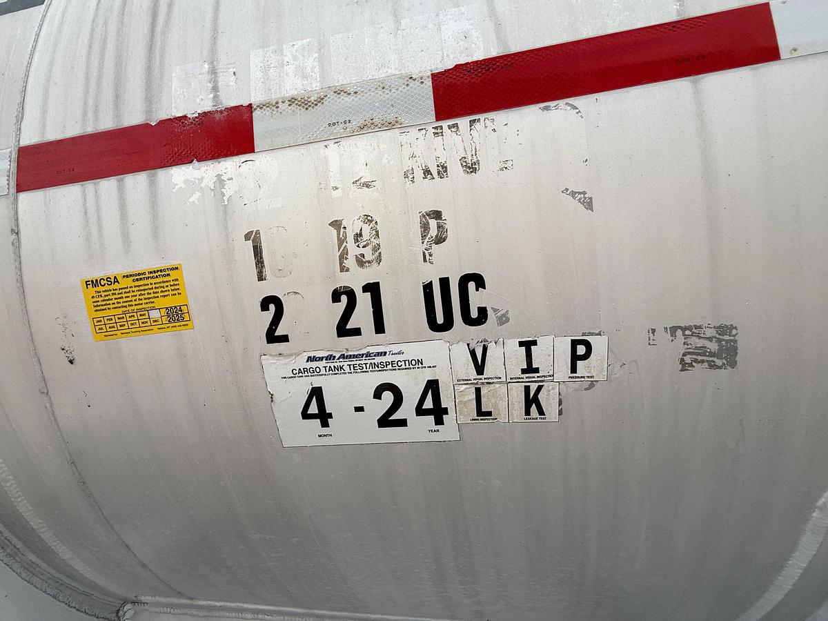 Used 2014 STEPHENS 6,800 GALLON DOT-407 4- AXLE TANK PUP TRAILER