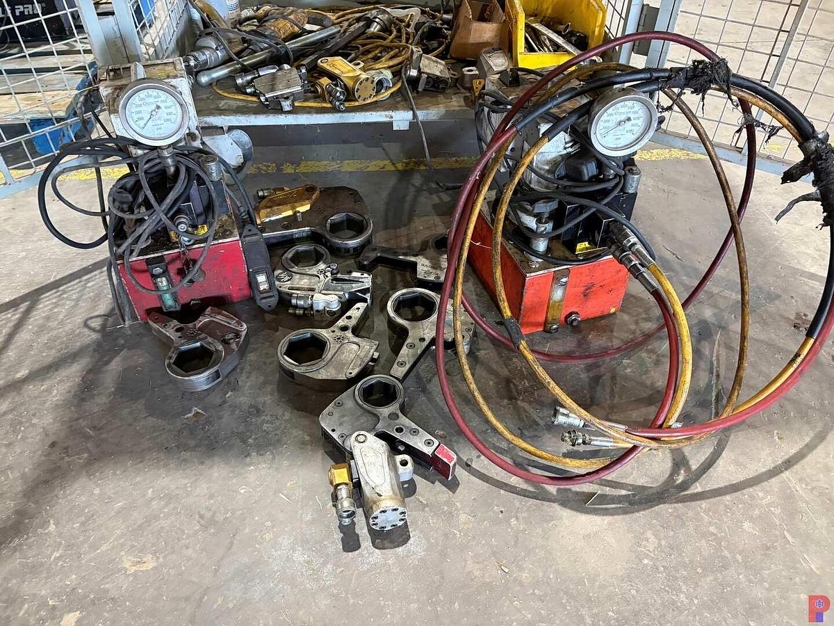 Used 3.5’ X 2.5’ X 6’ ROLLING STORAGE CABINET W/ (2) 10K HYDRAULIC PUMPS, HYDRAULIC TORQUE WRENCHES, POWER & HAND TOOLS