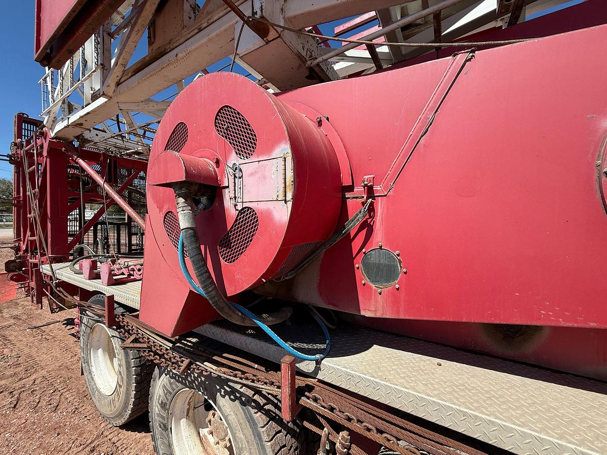 Used 1984 CRANE CARRIER W5384A DD 108’-267K 5-AXLE WELL SERVICE WORKOVER RIG
