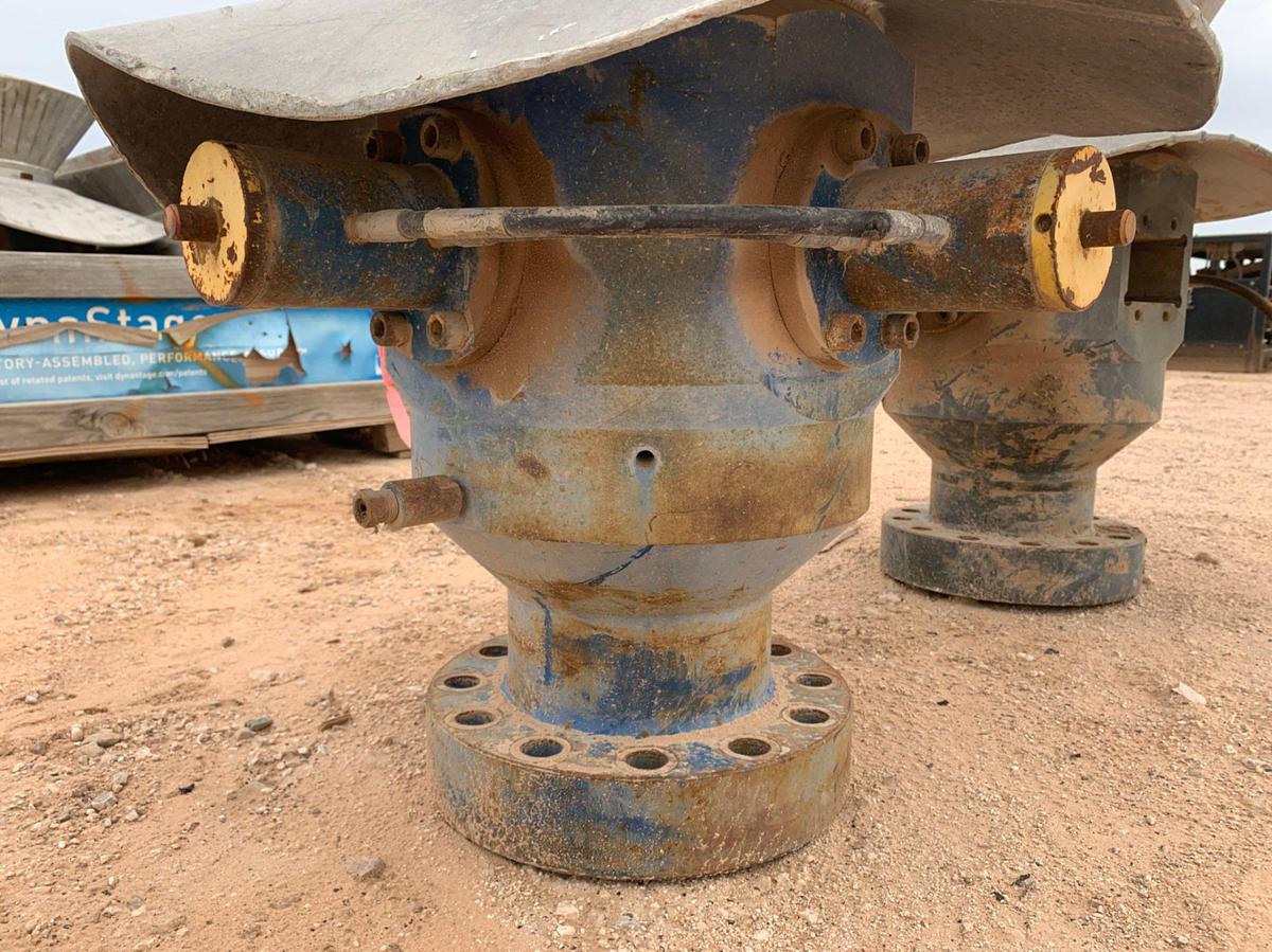 Used (2) 10k 8-7/8 Hydraulic Wireline Strippers w/ Stabbing Plate