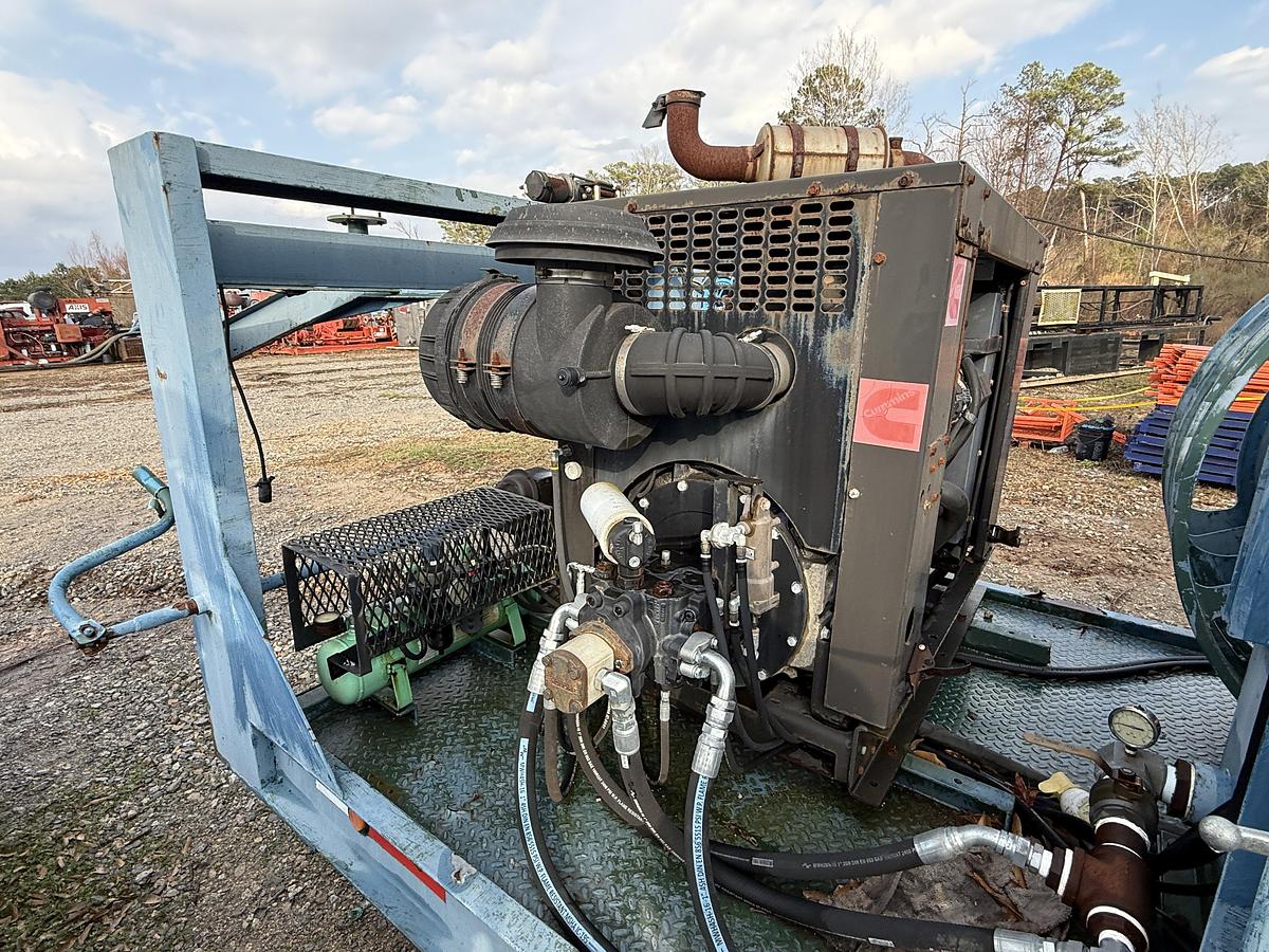 Used LOGAN 85-TON POWER SWIVEL P/B CUMMINS MTD ON 2009 AMERITRAIL GOOSENECK TRAILER