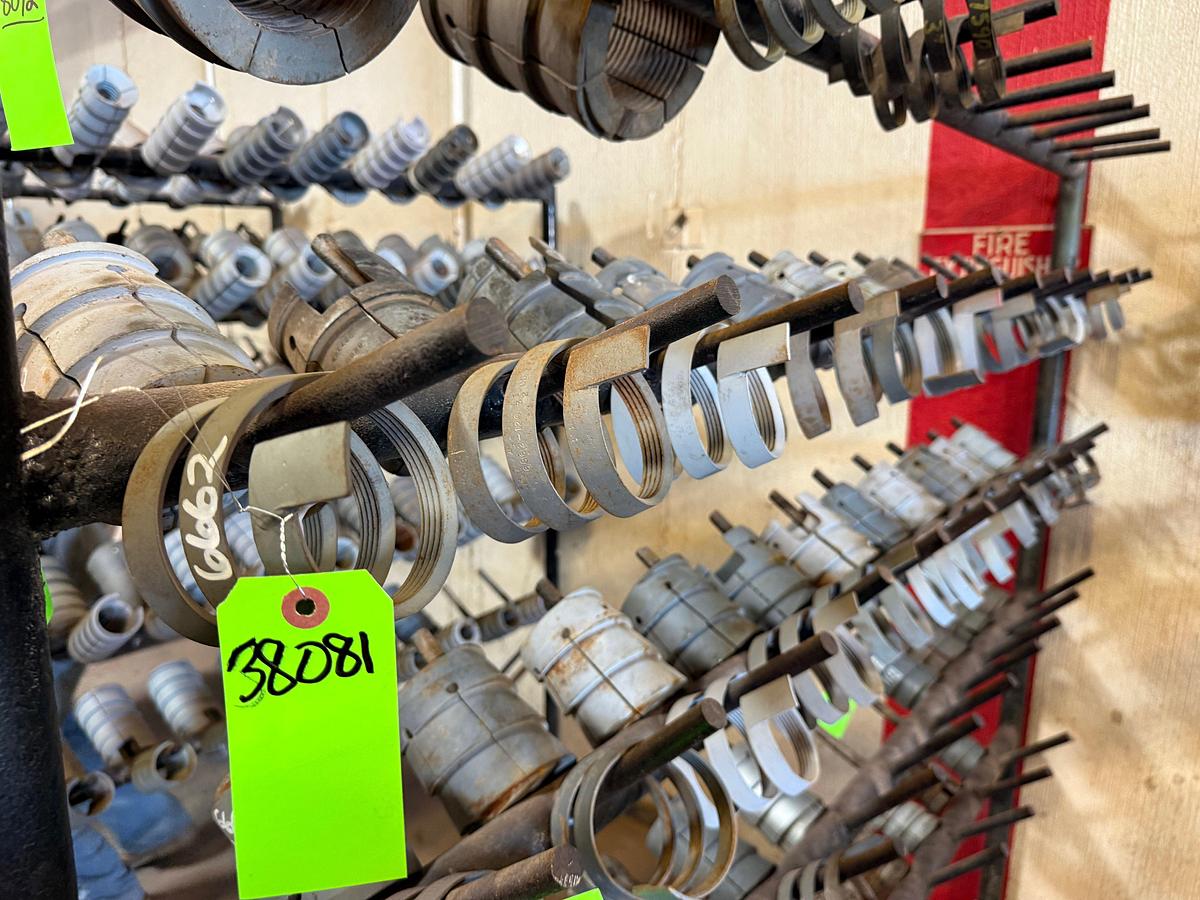 Used (12 x $) 6662 SPIRAL GRAPPLES