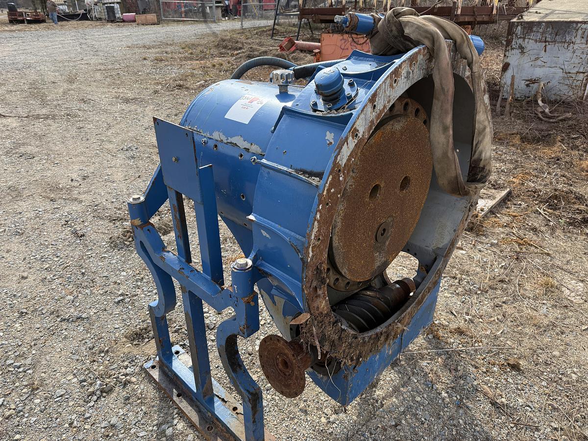 Used AXON TRIPLEX PUMP POWER END ONLY (INCOMPLETE)