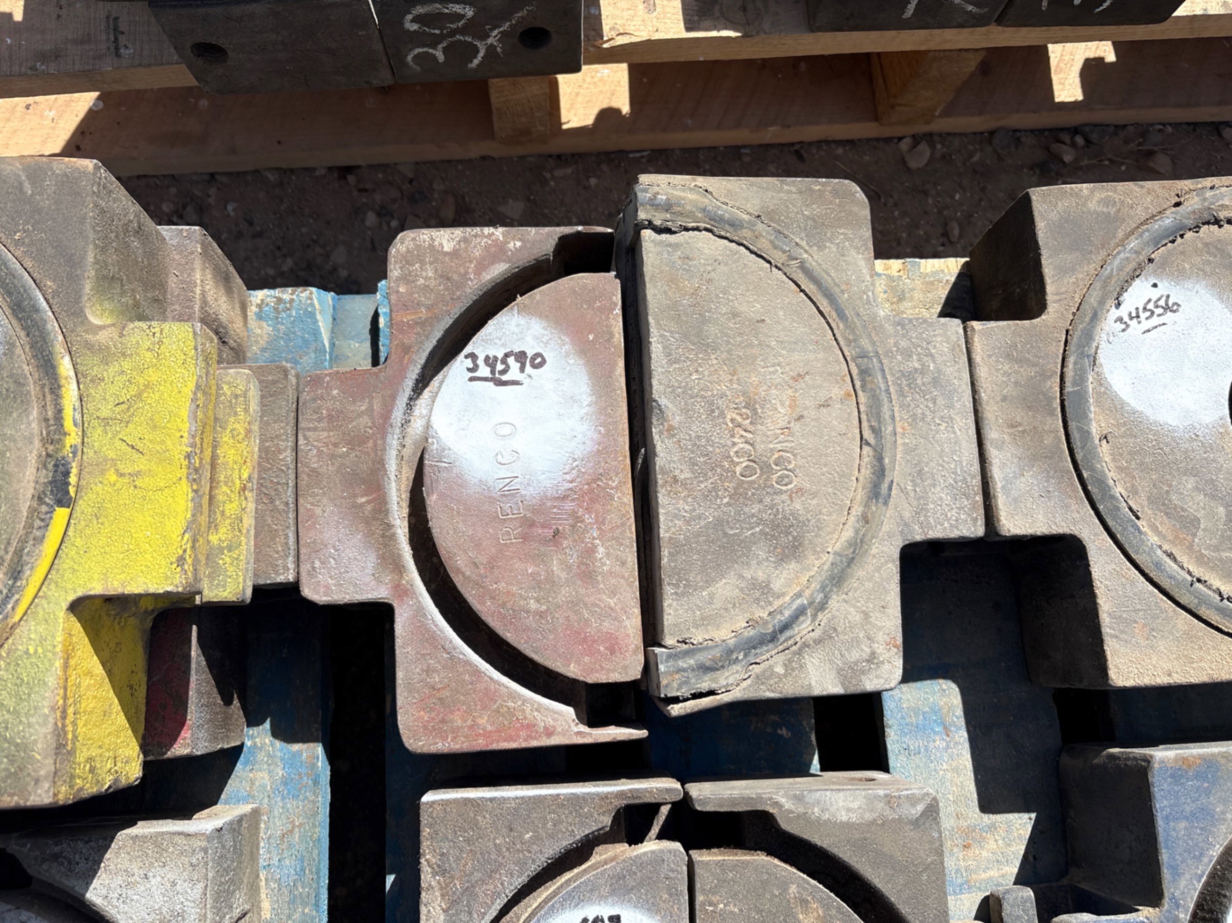 Used SET OF (2) BLIND REEDY BOP RAMS