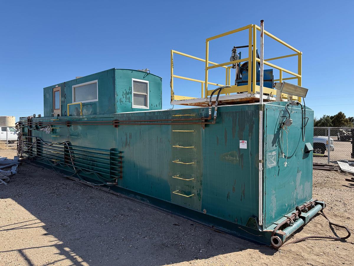 Used 44’ X 10’ DRILLER TELESCOPING DOGHOUSE COMBO W/ WATER TANK, ACCUMULATOR, PUMP HOUSE, & WIRELINE UNIT