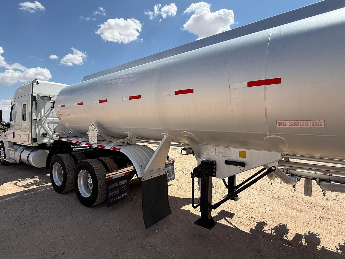 Used 1999 BEALL TRAILERS DOT 406-AL 9,500-GAL. 4-COMP T/A FUEL TANK TRAILER