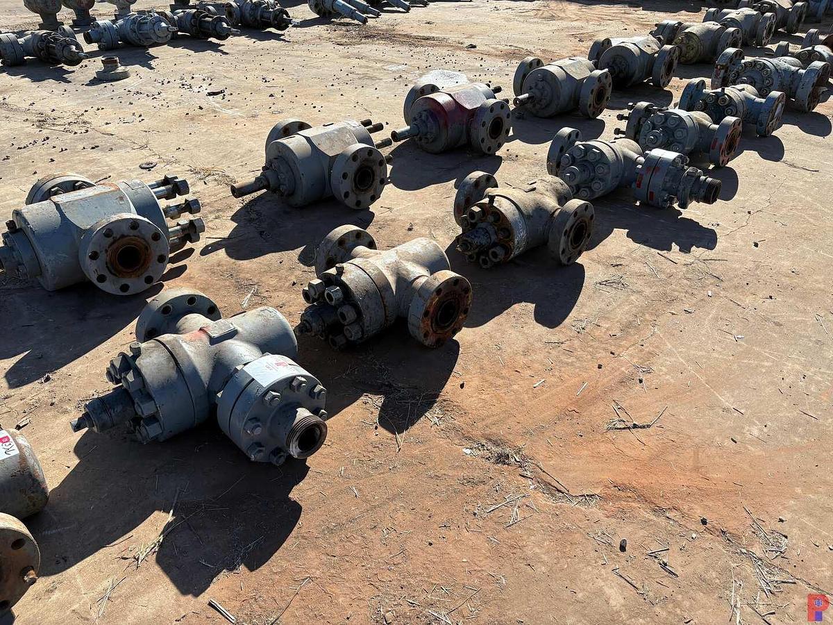 Used (4X$) 4-1/16” 10K GATE VALVES