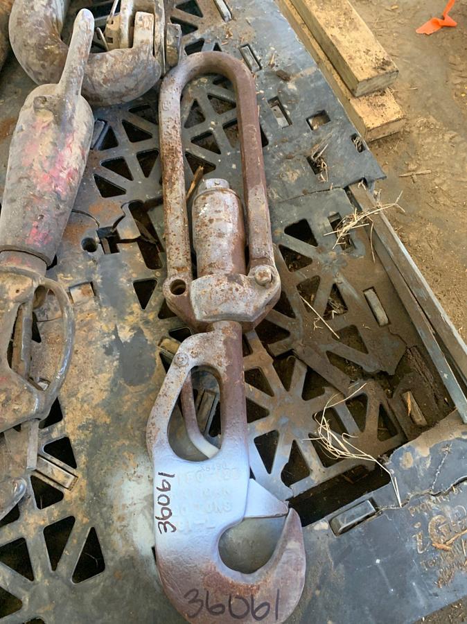 Used (1) OBANNON 20-TON Rod Hook & CLEVIS,  (1) RATIGAN 20-TON Rod Hook