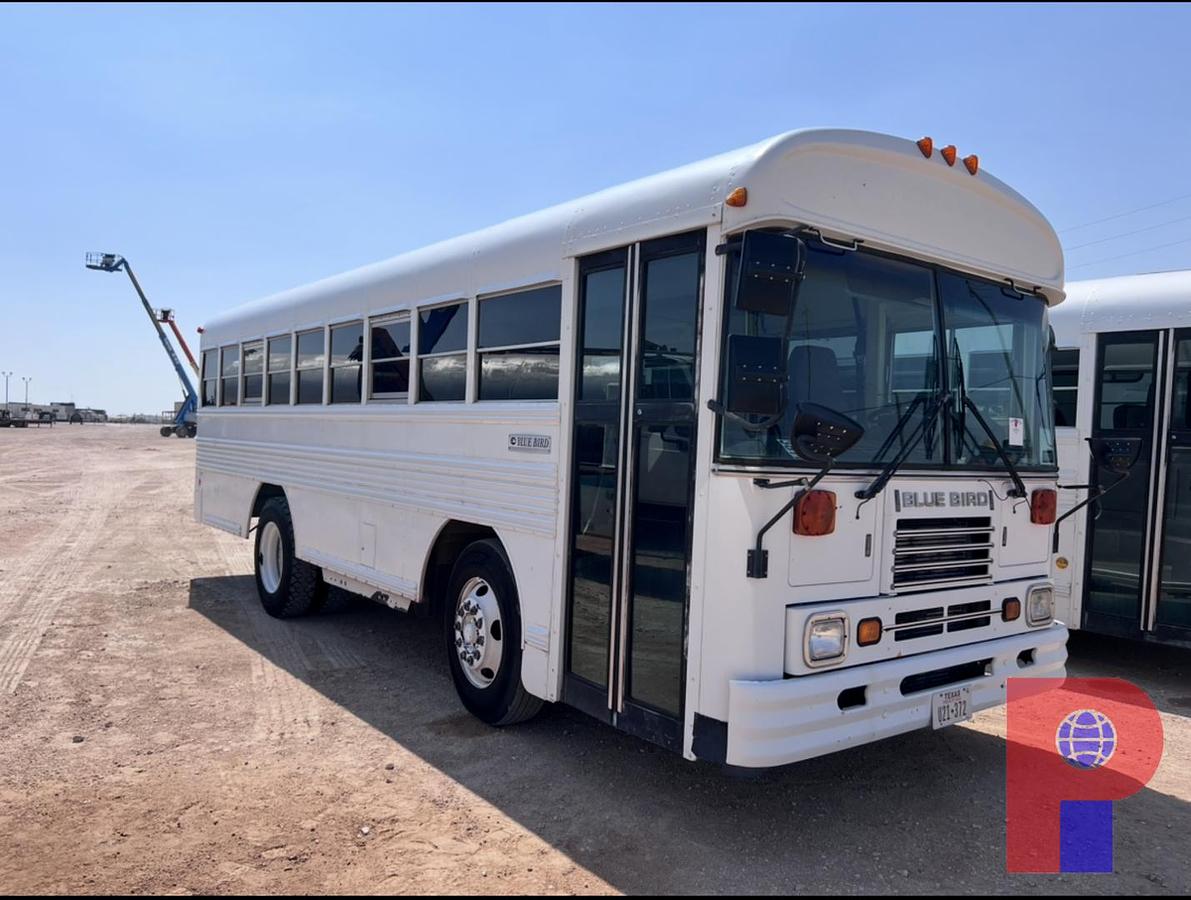 Used 2000 BLUE BIRD TC2000 BUS