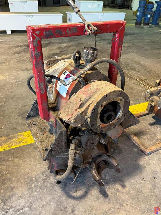 Used UNUSED FABCO MODEL PTO-18 GEAR BOX TRANSFER CASE