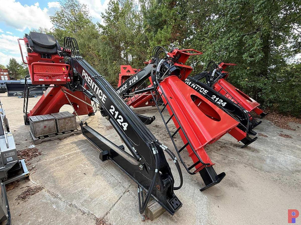 Used (NEW) 2023 PRENTICE 2124 HYDRAULIC KNUCKLE BOOM LOADER**12 MTHS STANDARD WARRANTY**