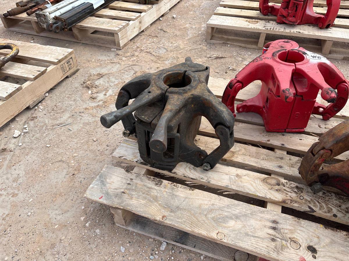 Used WW 2-7/8” 100 ton tubing elevator
