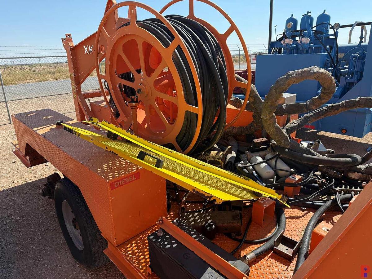 Used 2006 VENTURETECH 15’ X 8’ T/A GOOSENECK XK-90 POWER SWIVEL TRAILER
